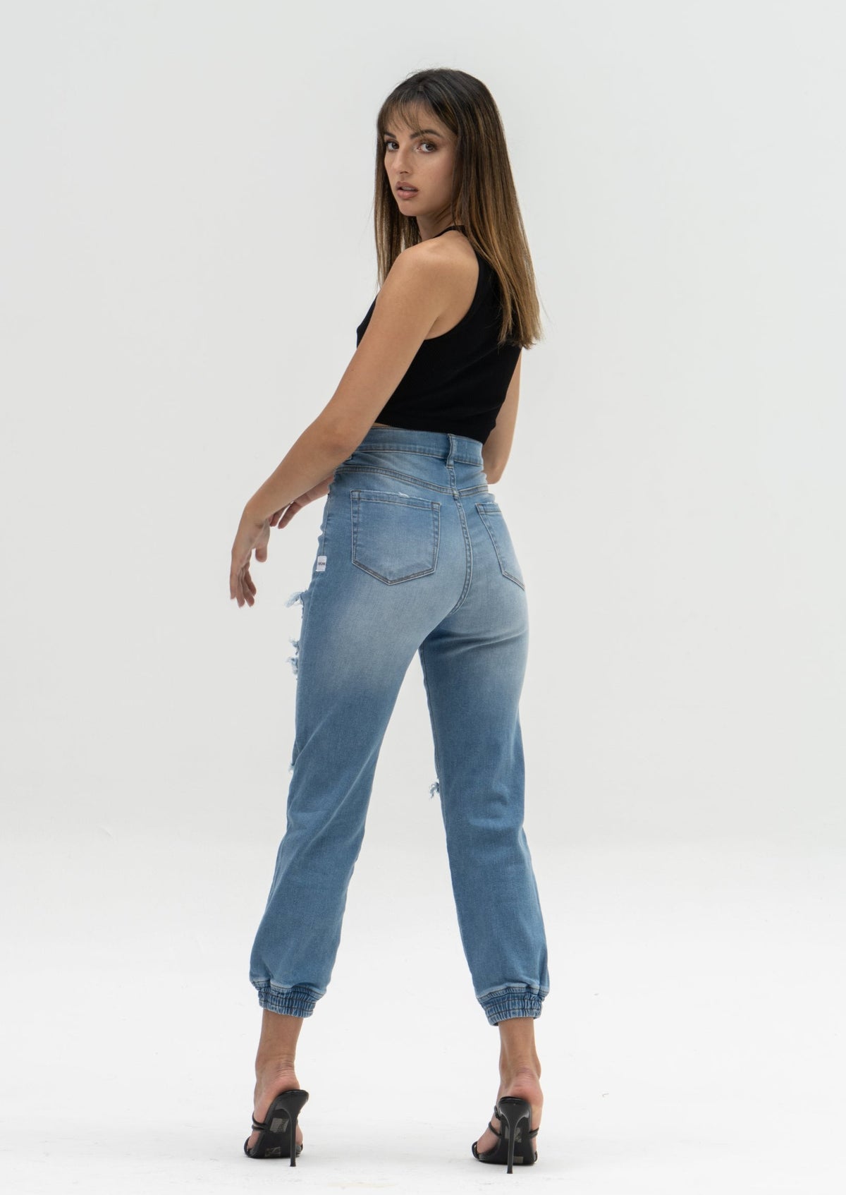 Distress Jogger Jeans